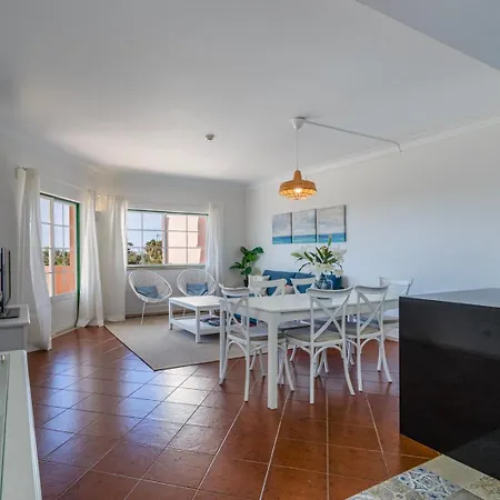 Tac - Serene Shores - Appartement